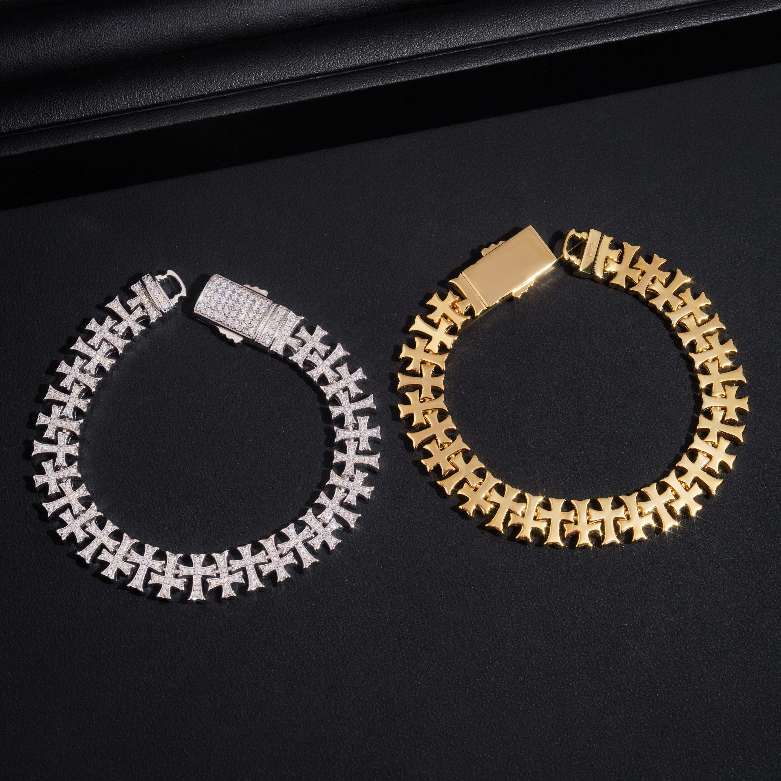 Men Iced Out Cubic Zirconia Cross Link Bracelet