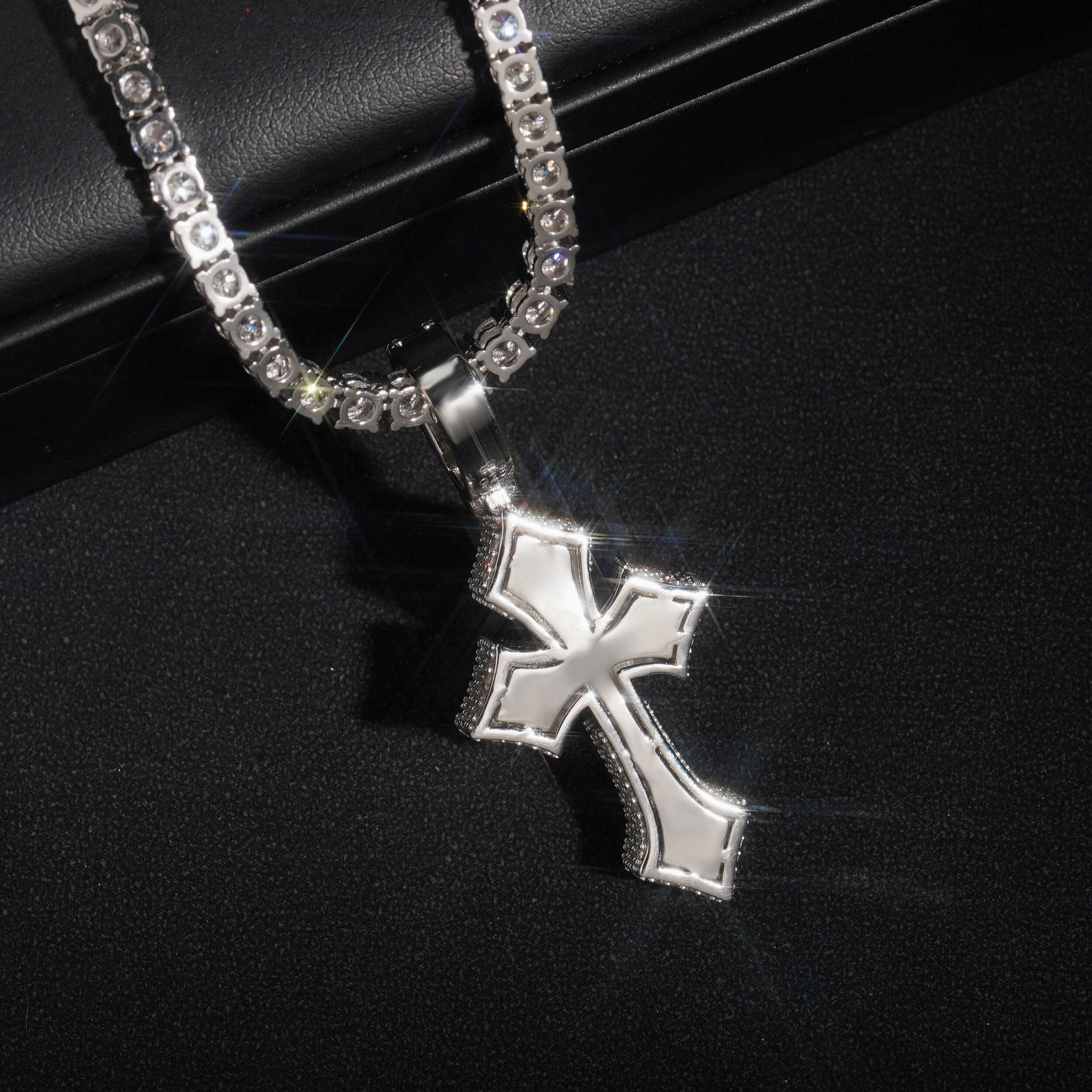 High Quality 5A Cz Stone Cross Pendant Charm For Men