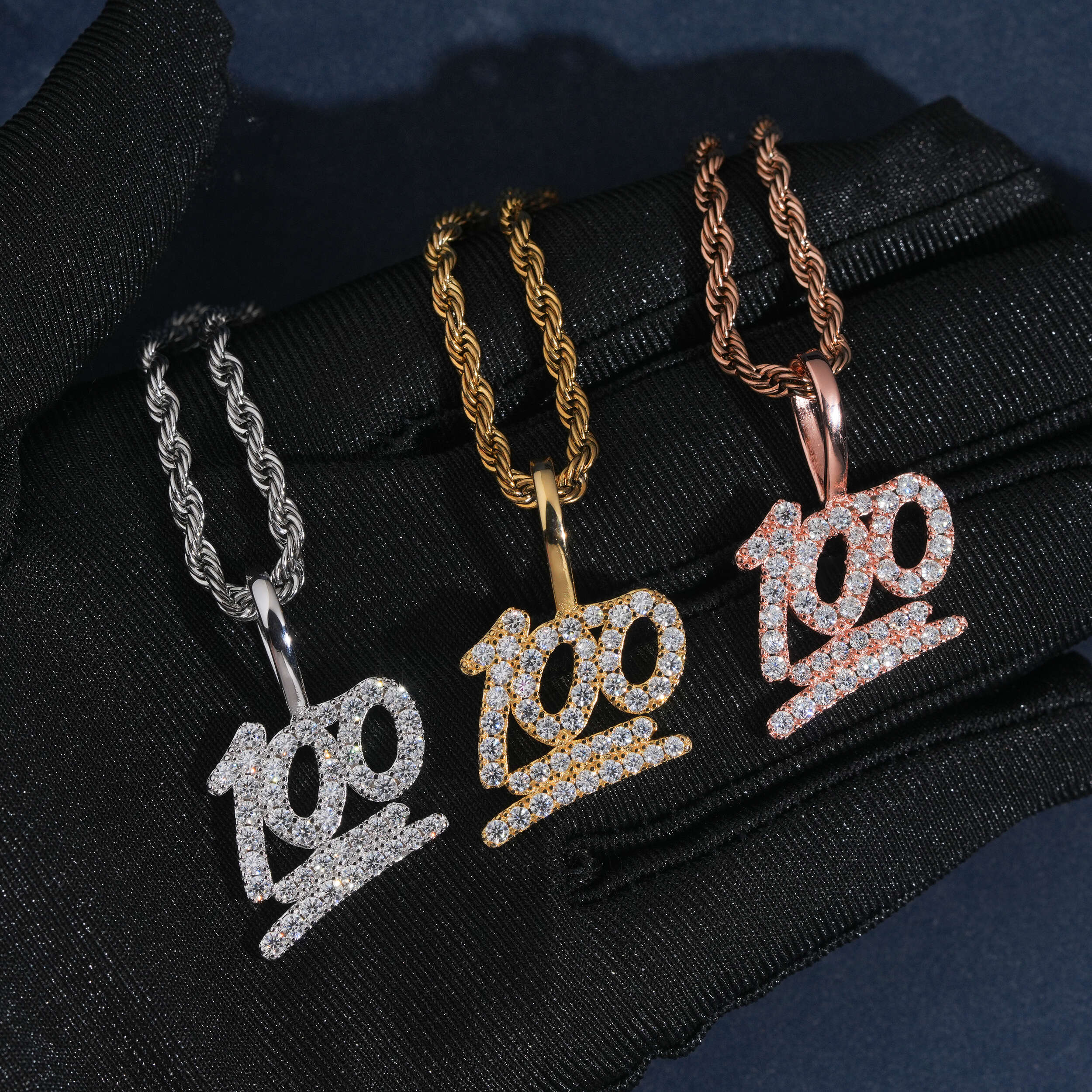 Cubic Zircnoia 100 Score Iced Out Pendant For Unisex