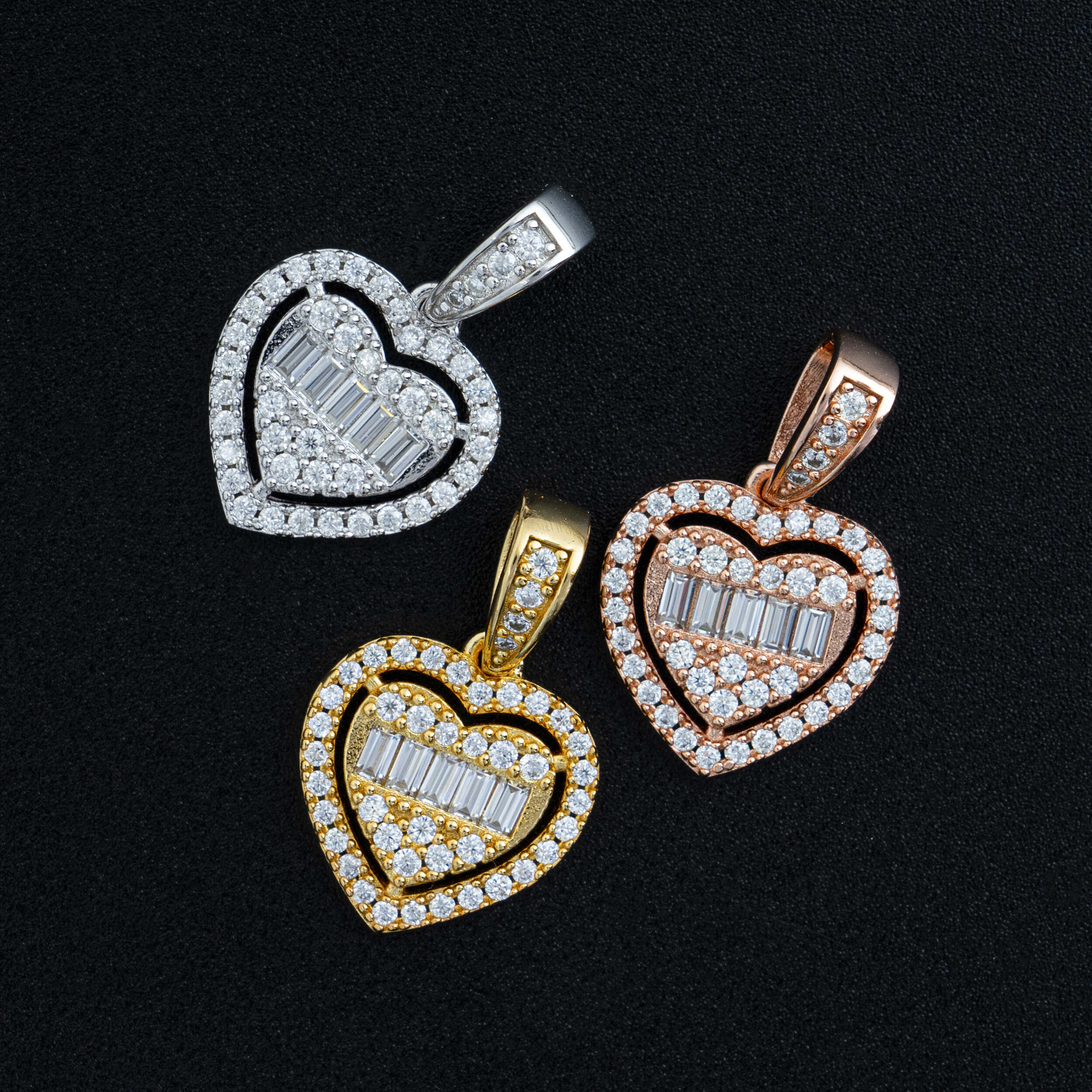 Women Heart Shaped Mini Size Heart Pendant Charm