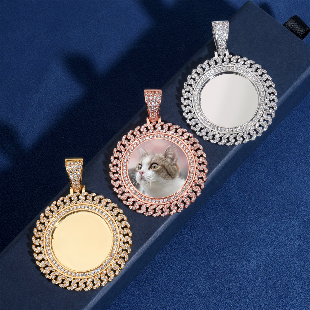 Cuban Frame Circle Photo Memory Pendant