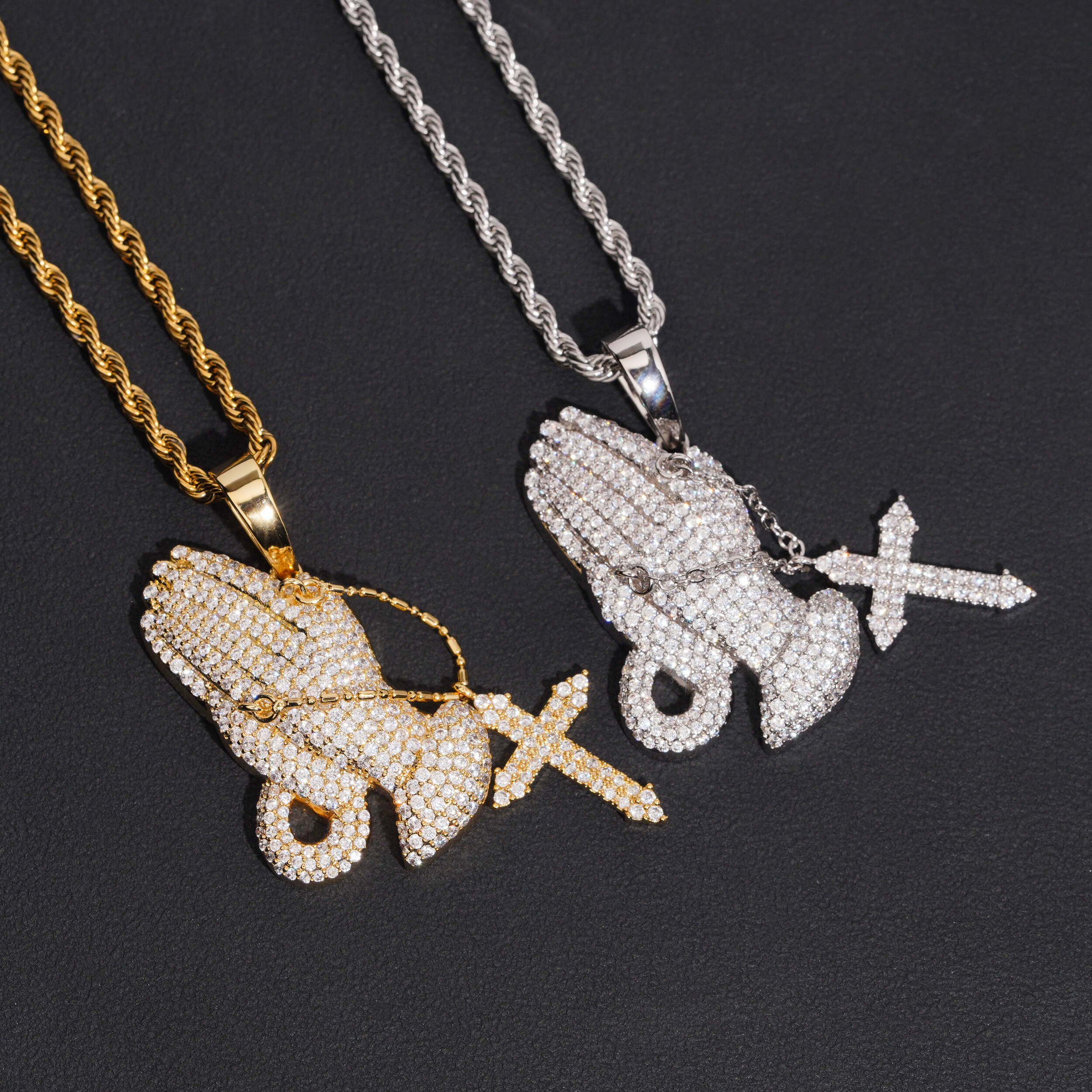 Iced Out Hip Hop Pendant Praying Hands