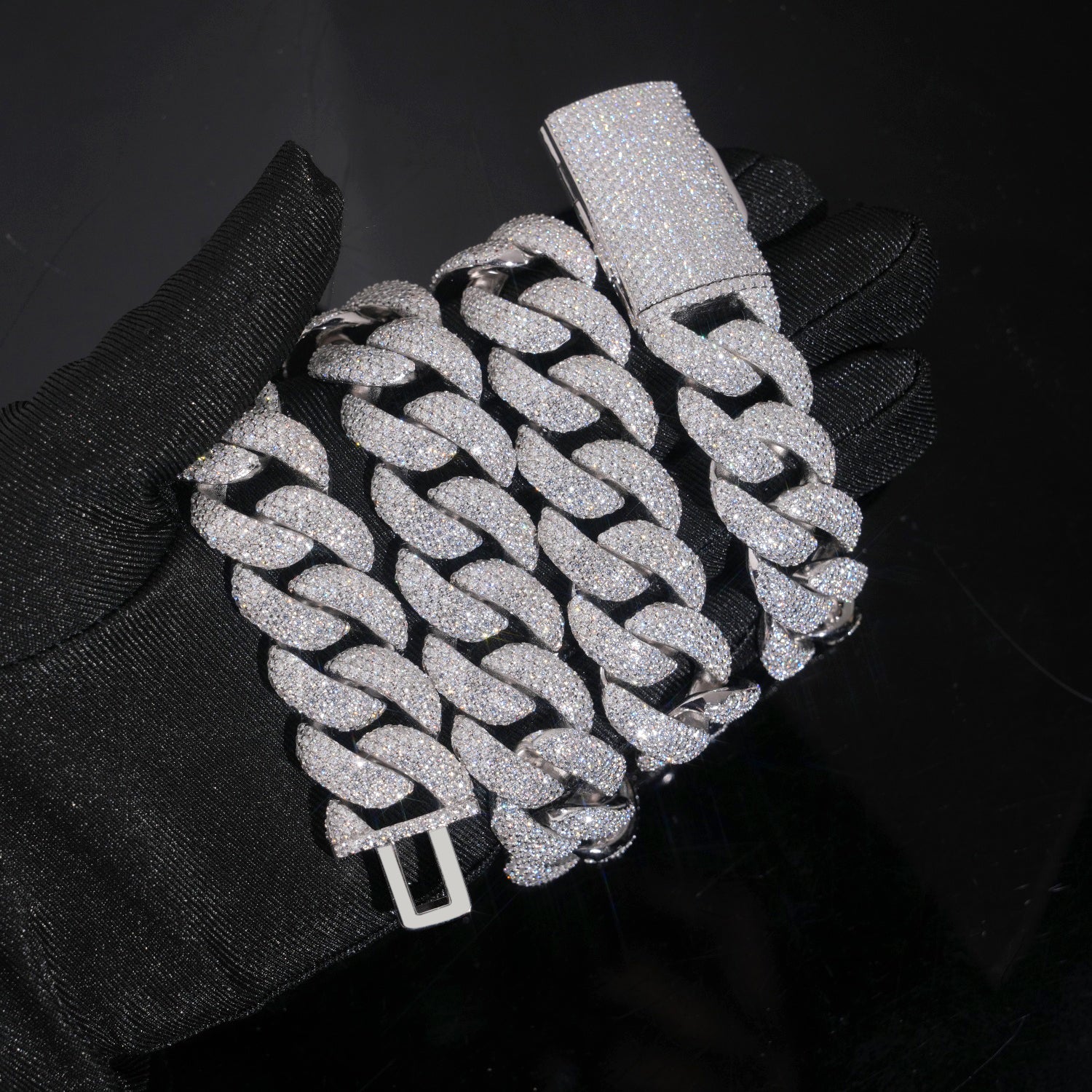 Iced Out Flower Setting 20MM miami Cuban Link Chain Necklace