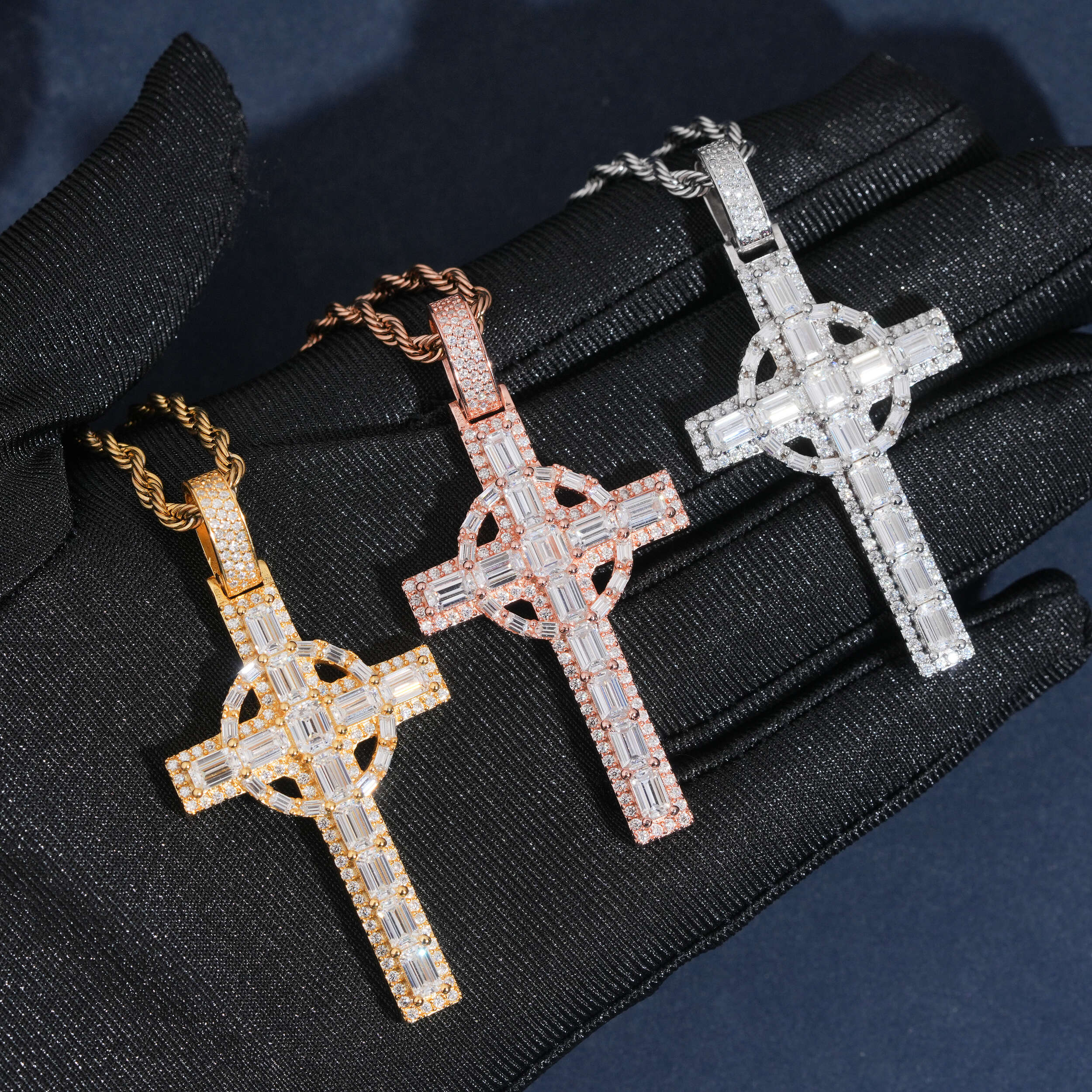 Cz Bling Jewelry Circle Cross Pendant Charm For Men