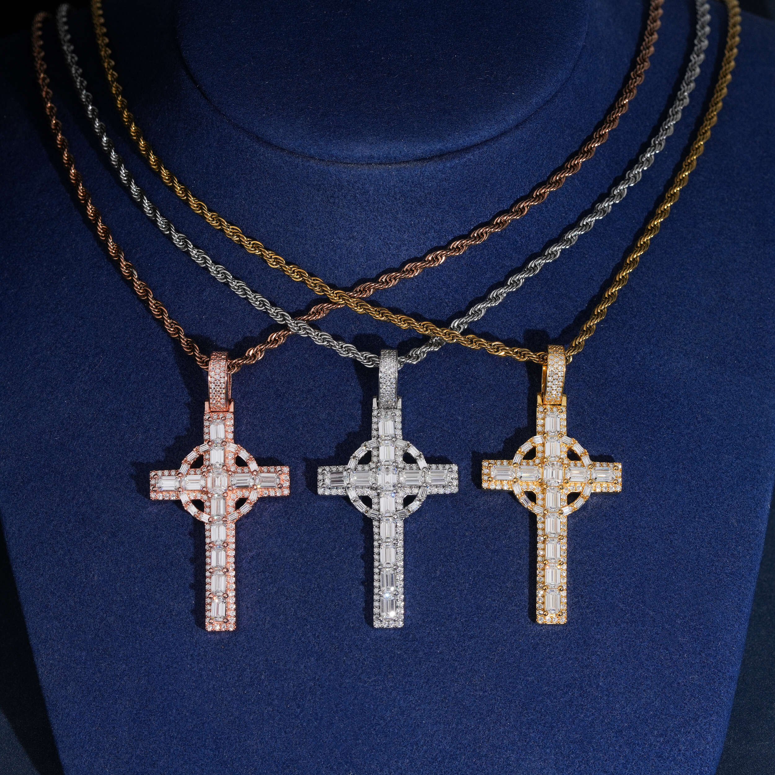 Cz Bling Jewelry Circle Cross Pendant Charm For Men