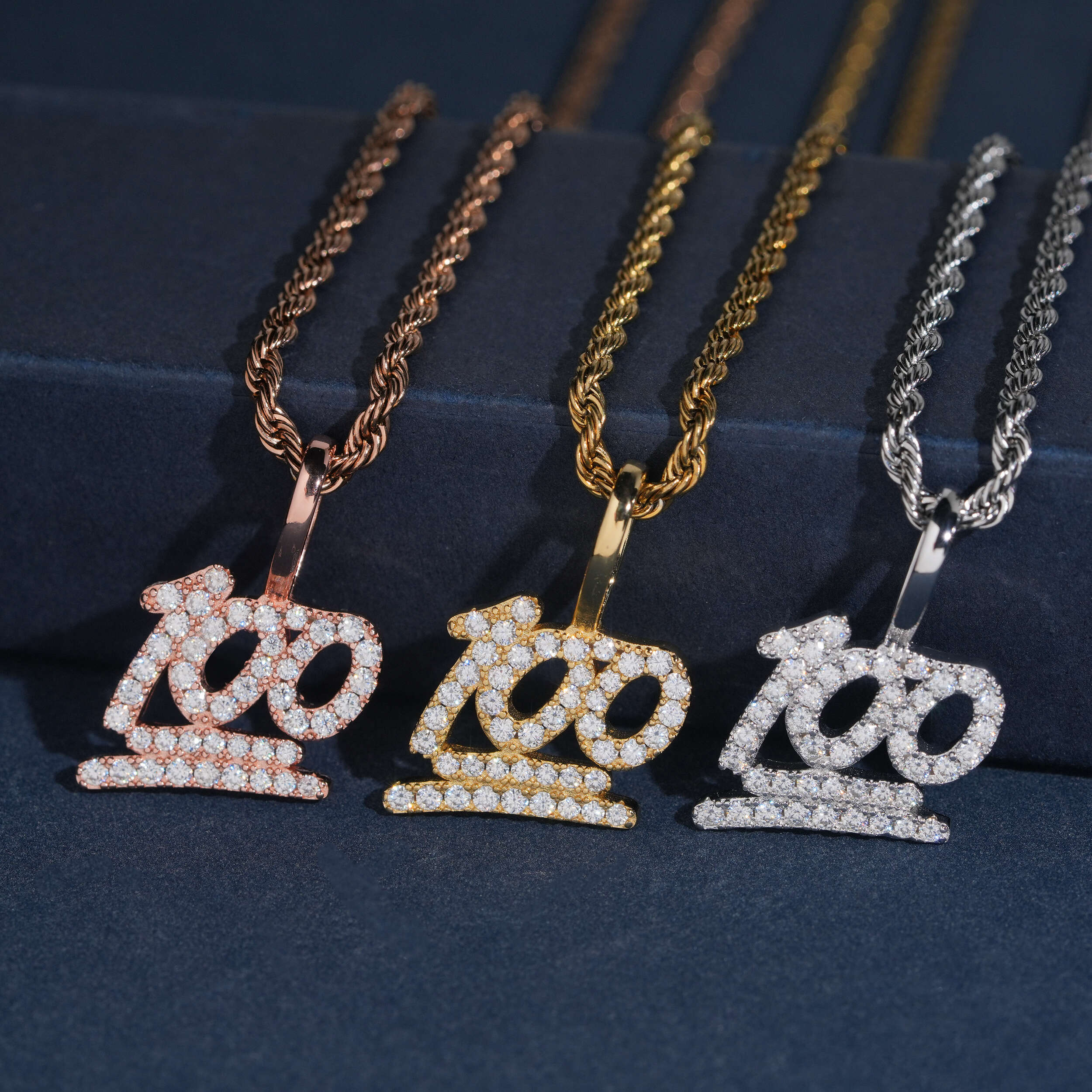 Cubic Zircnoia 100 Score Iced Out Pendant For Unisex